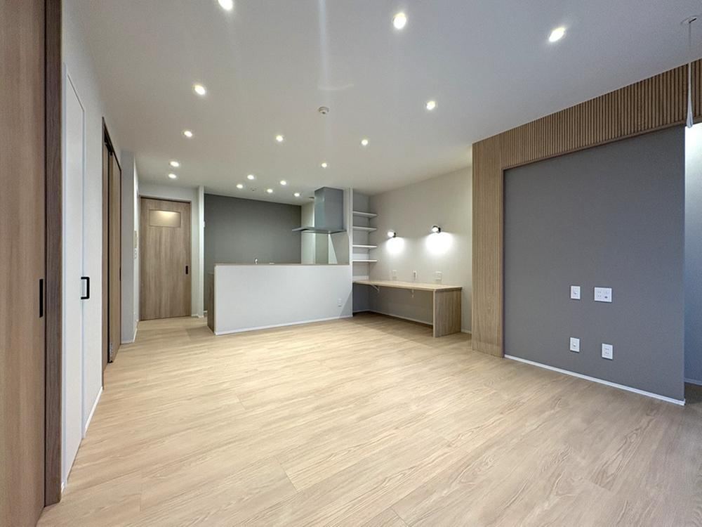3LDK apartment in Kashiwa, Chiba - Photo 1