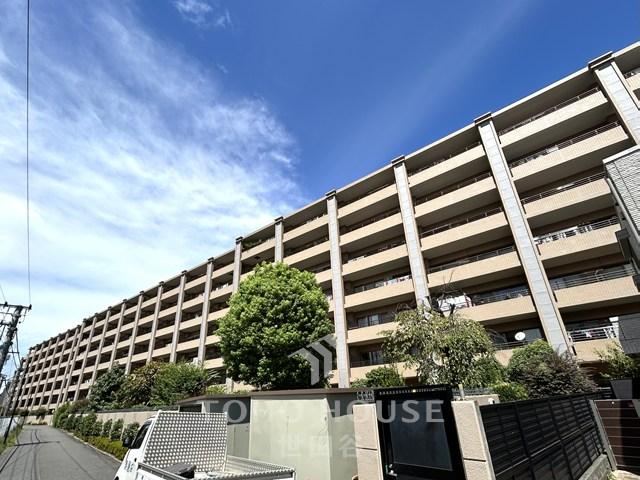 3LDK apartment in Tama Ward, Kawasaki, Kanagawa - Photo 1
