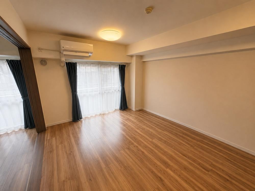 3LDK apartment in Inage Ward, Chiba - Photo 1