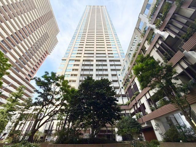 2LDK apartment in Chuo Ward, Tokyo - Photo 1