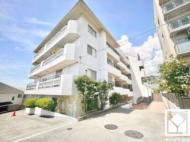 3LDK+S apartment in Nishinomiya, Hyogo - Photo 1