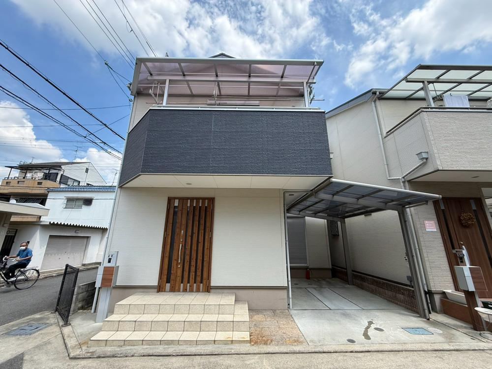 3LDK house in Yao, Osaka - Photo 1