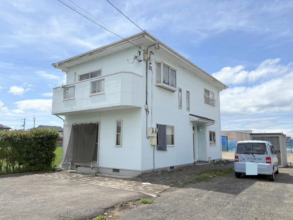 2LDK+S house in Saijo, Ehime - Photo 1
