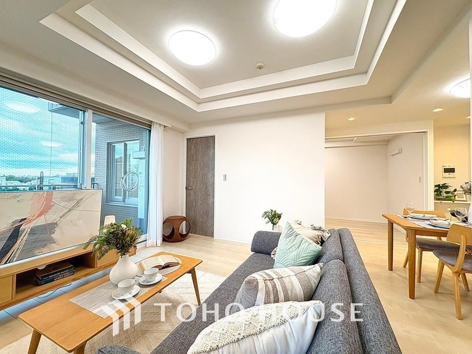 2LDK apartment in Kunitachi, Tokyo - Photo 1