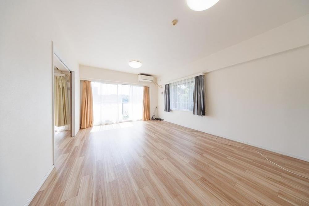 4LDK apartment in Asao Ward, Kawasaki, Kanagawa - Photo 1