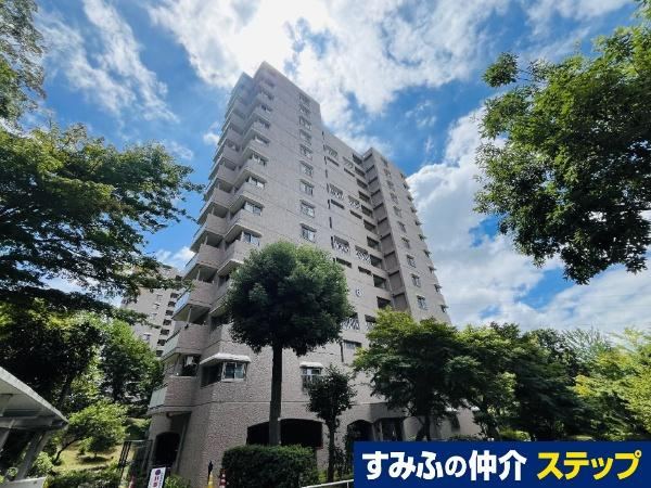 3LDK apartment in Asahi Ward, Yokohama, Kanagawa - Photo 1
