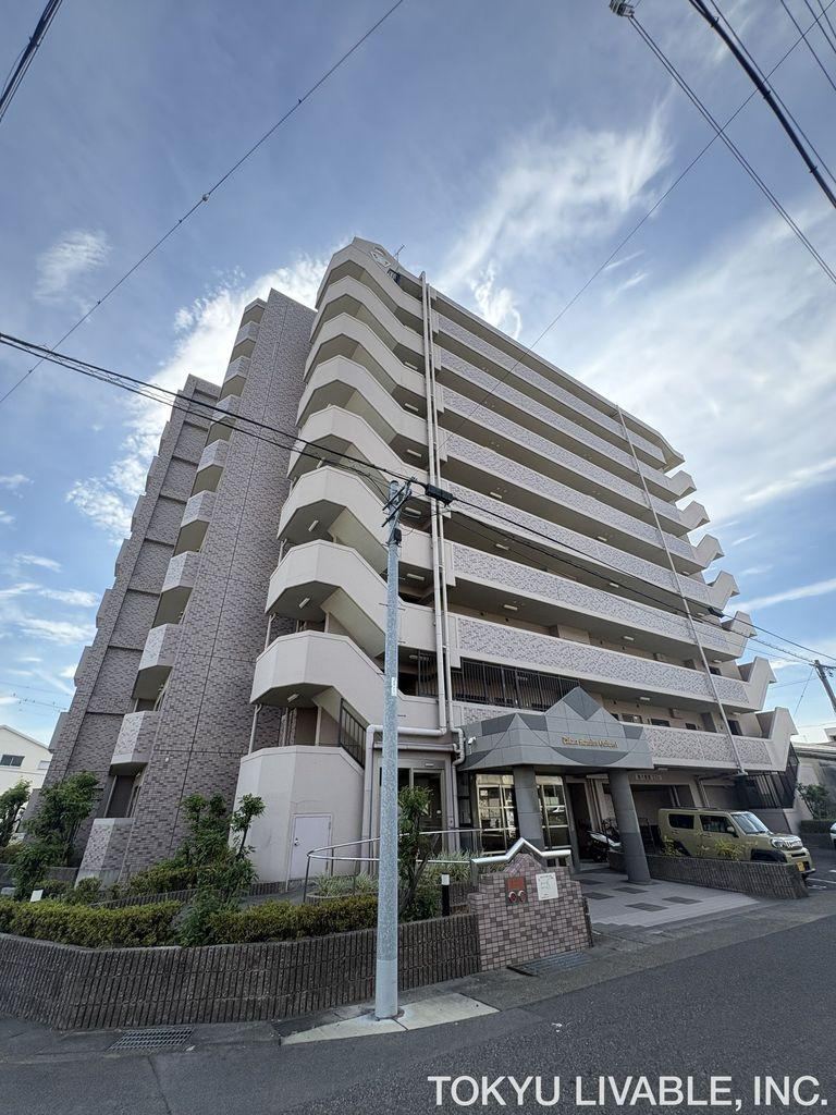 3LDK apartment in Nishi Ward, Nagoya, Aichi - Photo 1