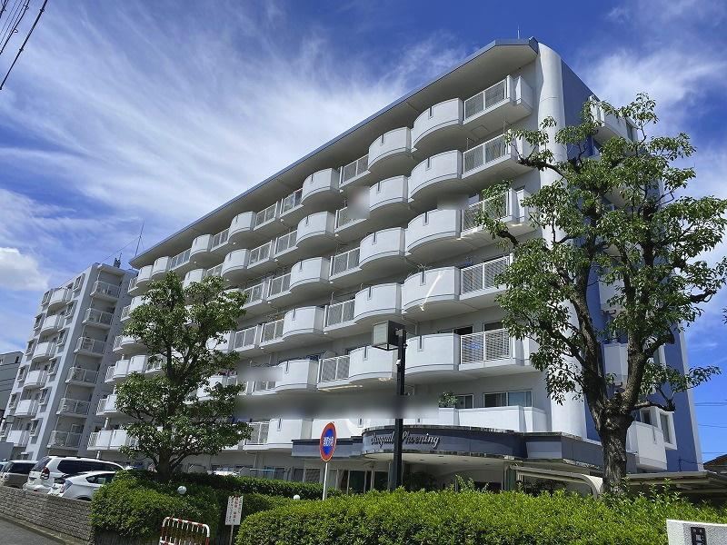 3LDK apartment in Nishi Ward, Sakai, Osaka - Photo 1