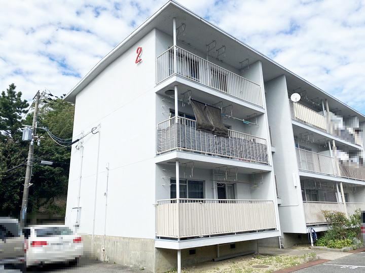 3DK apartment in Tarumi Ward, Kobe, Hyogo - Photo 1