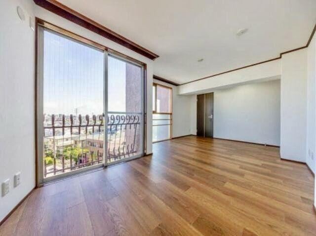 3LDK apartment in Meguro Ward, Tokyo - Photo 1