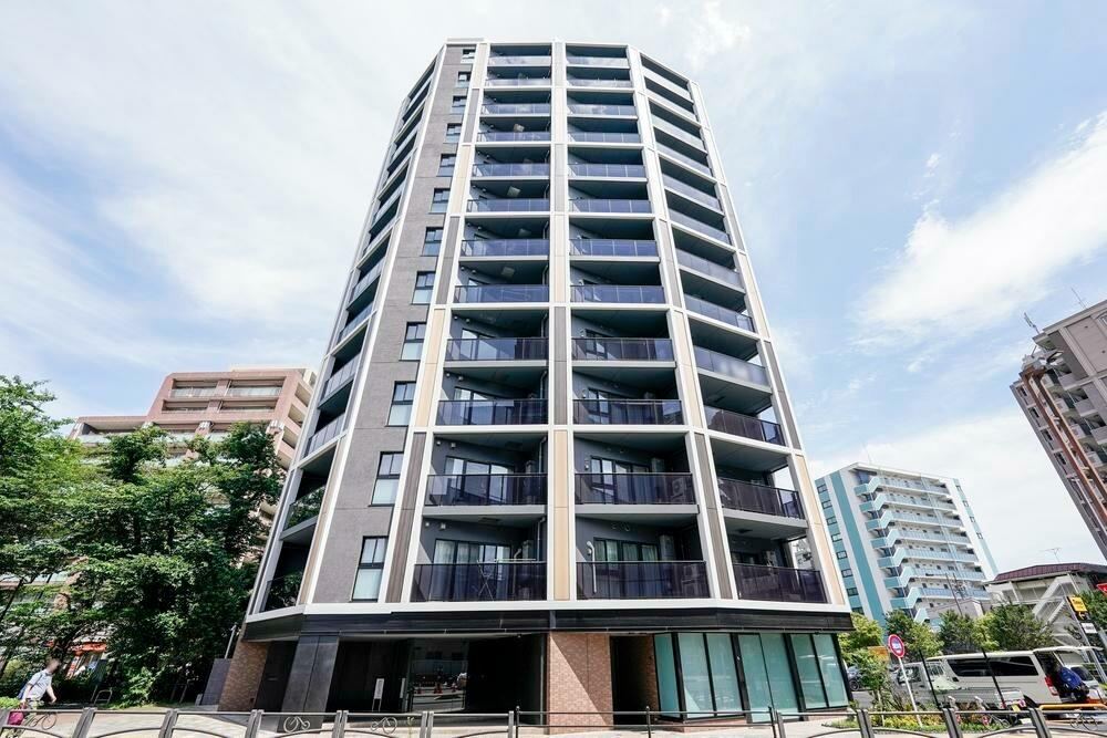 2LDK apartment in Kodaira, Tokyo - Photo 1