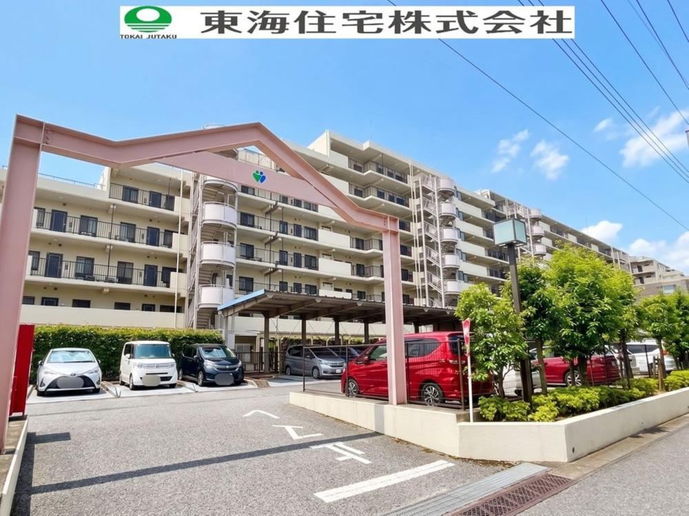 2LDK+S apartment in Matsudo, Chiba - Photo 1