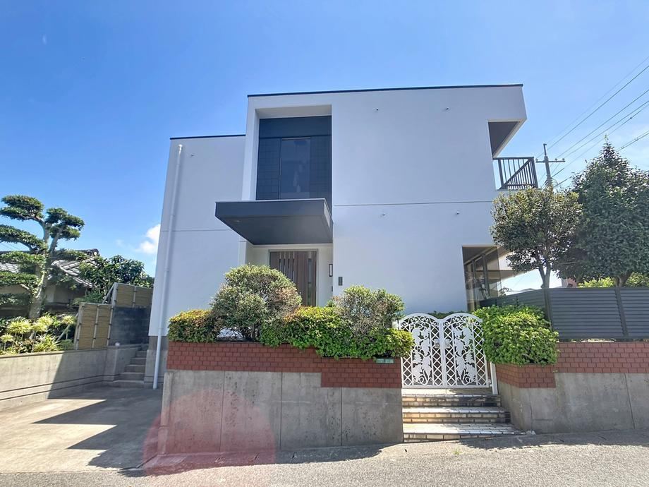 4LDK house in Shimonoseki, Yamaguchi - Photo 1