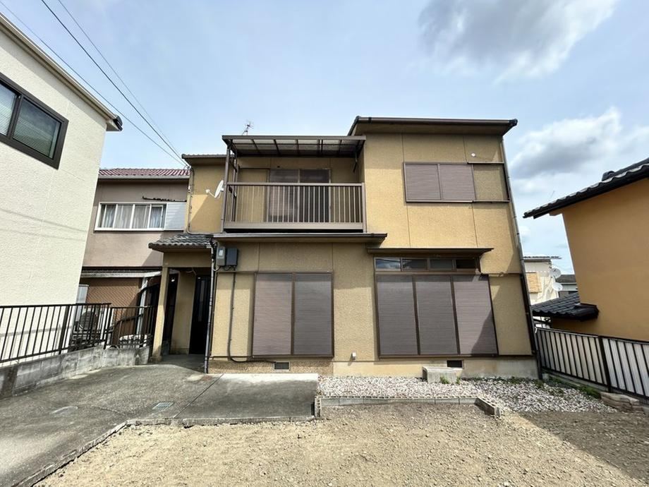 4LDK house in Otsu, Shiga - Photo 1