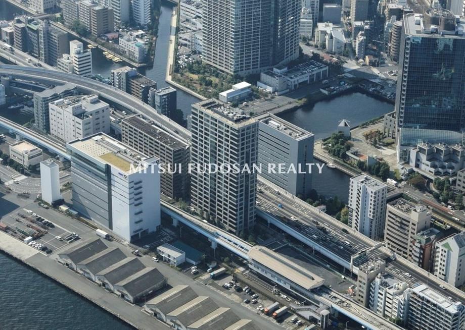 3LDK apartment in Minato Ward, Tokyo - Photo 1