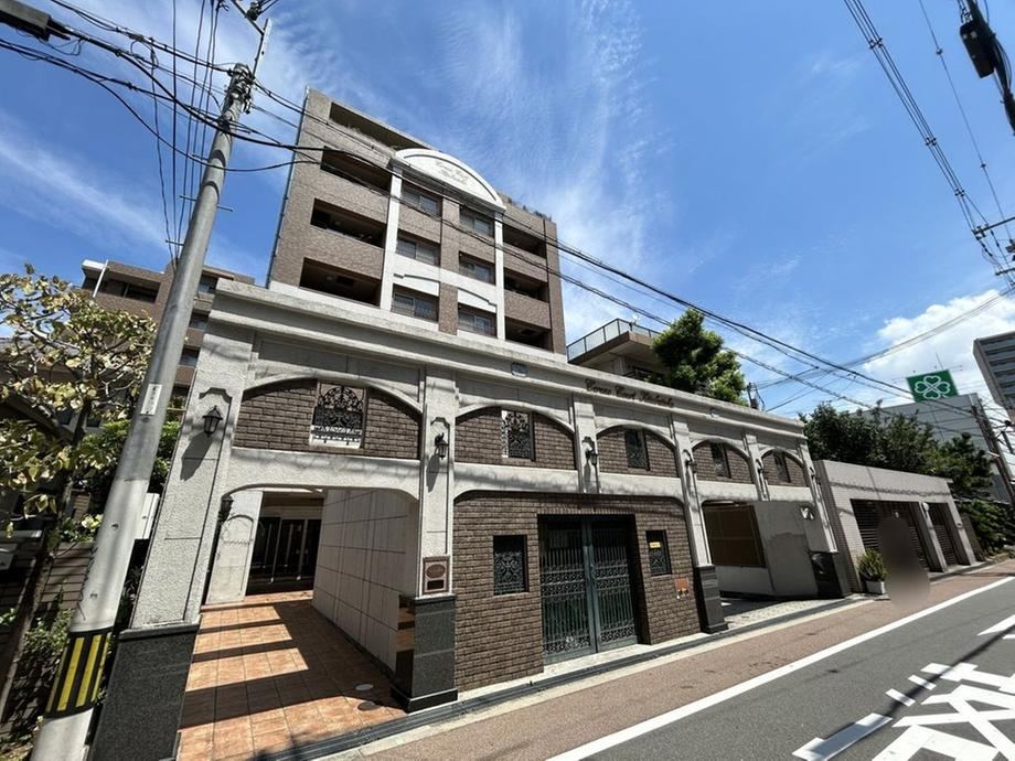 2LDK+S apartment in Abeno Ward, Osaka - Photo 1