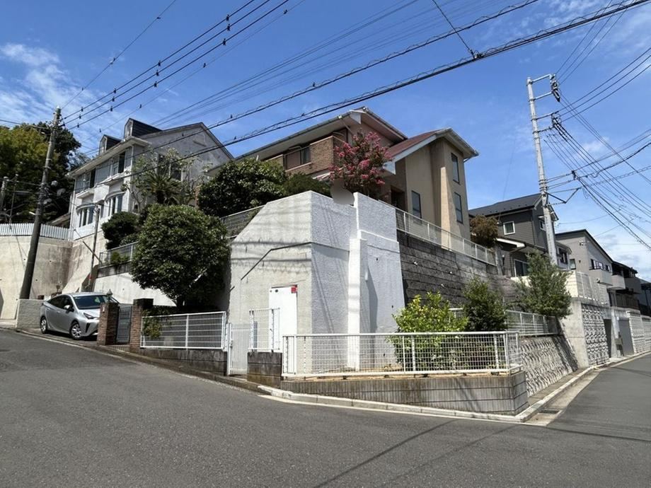 4LDK+S house in Isogo Ward, Yokohama, Kanagawa - Photo 1