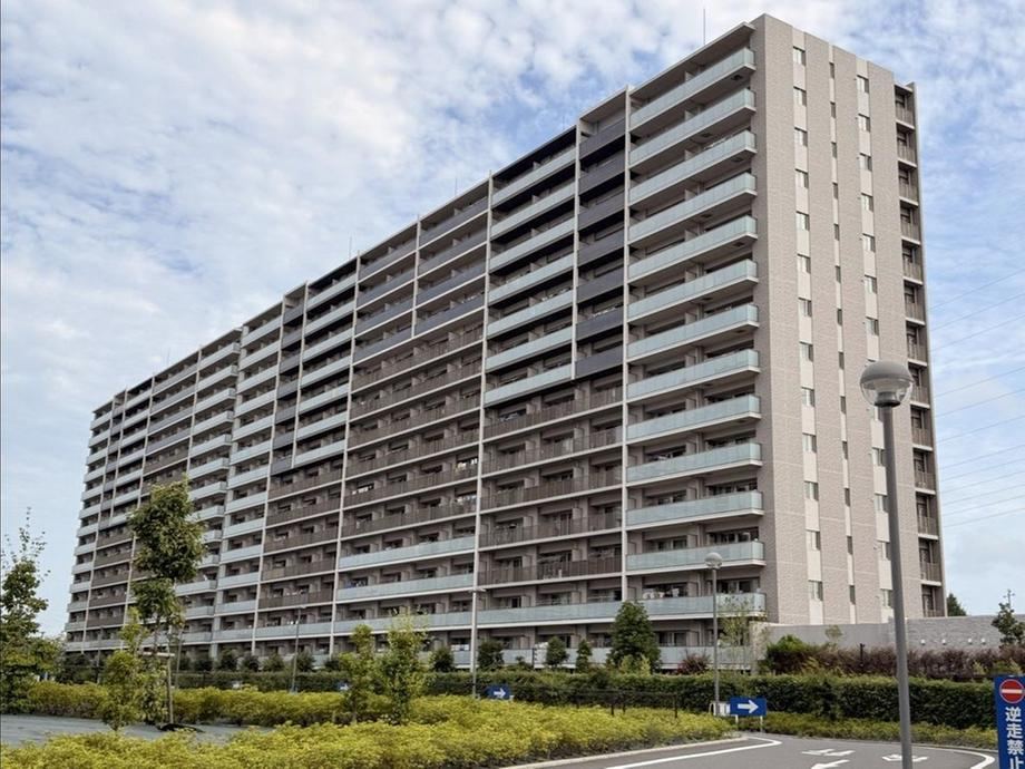 3LDK apartment in Ebina, Kanagawa - Photo 1