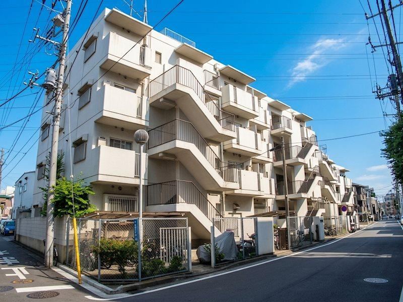 2LDK apartment in Kohoku Ward, Yokohama, Kanagawa - Photo 1