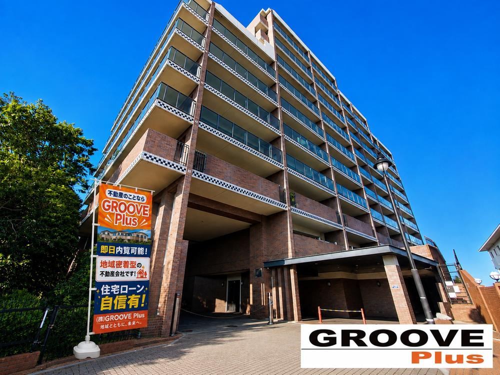 3LDK apartment in Tarumi Ward, Kobe, Hyogo - Photo 1