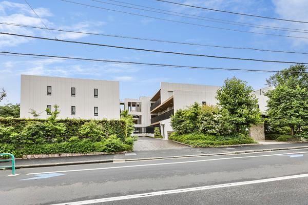 3LDK apartment in Suginami Ward, Tokyo - Photo 1