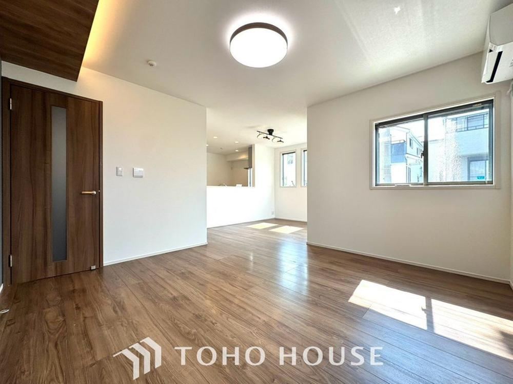4LDK house in Tempaku Ward, Nagoya, Aichi - Photo 1