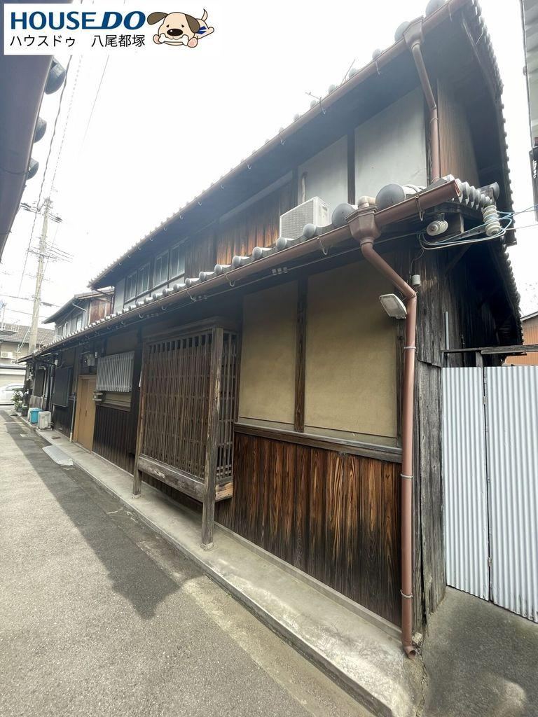 7LDK house in Kashiwara, Osaka - Photo 1