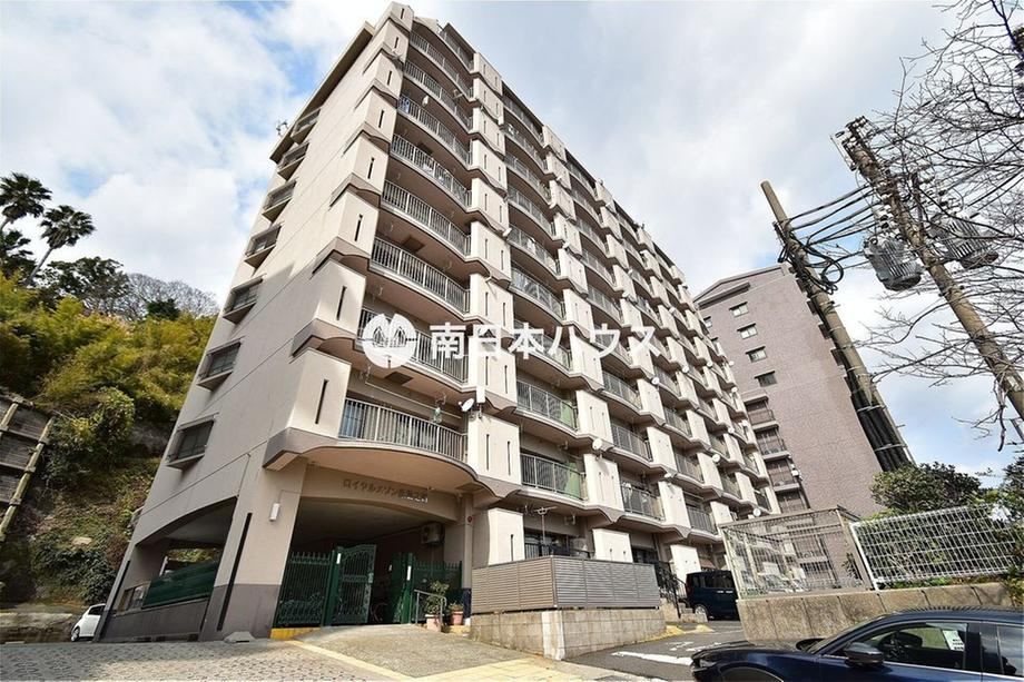 2LDK apartment in Kagoshima, Kagoshima - Photo 1