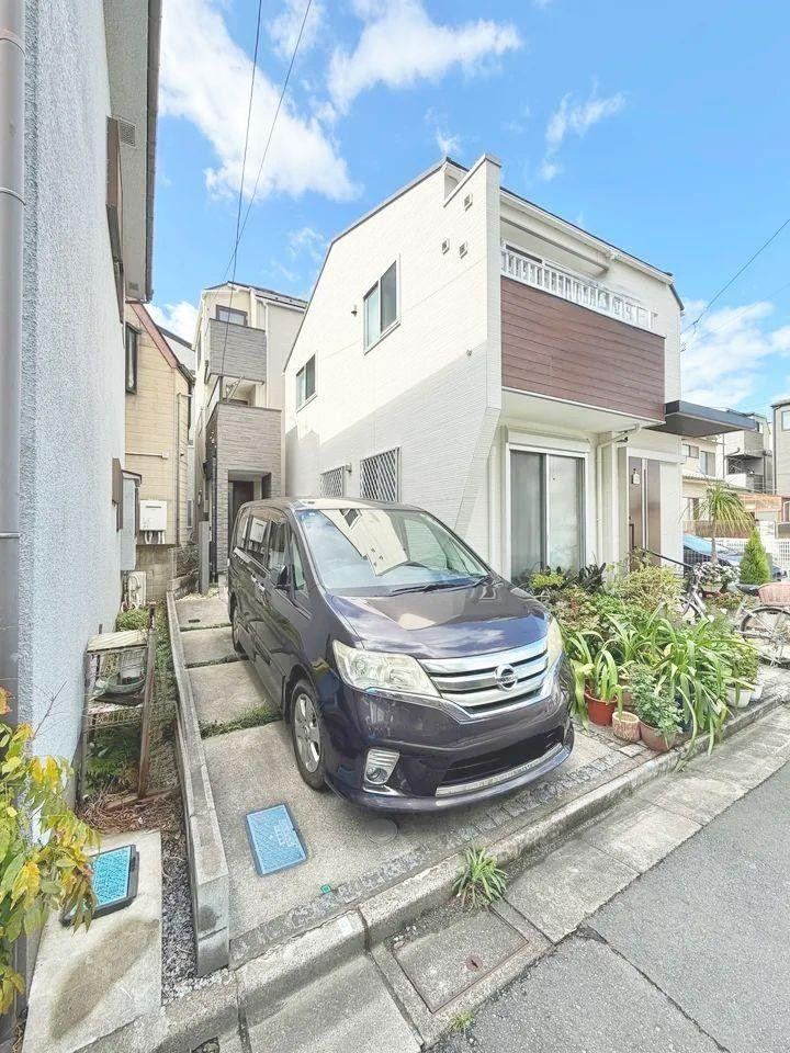 2LDK+S house in Katsushika Ward, Tokyo - Photo 1