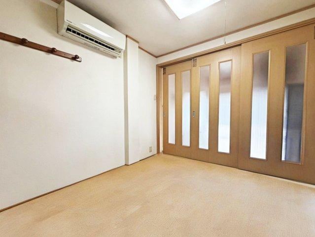 3LDK house in Minato Ward, Osaka - Photo 1