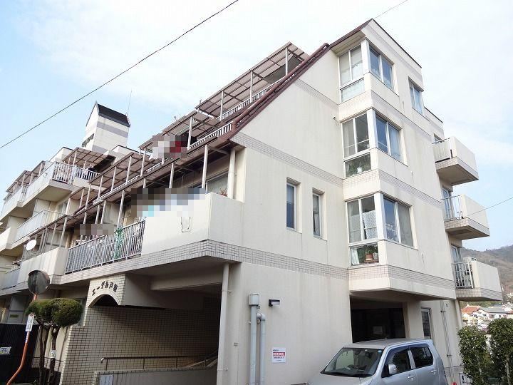 2LDK apartment in Higashi Ward, Hiroshima - Photo 1