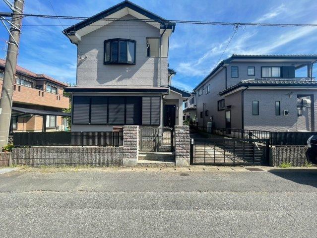 4LDK house in Togane, Chiba - Photo 1