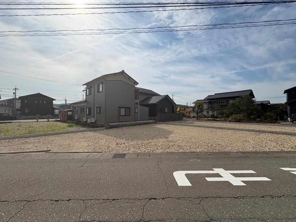 225 m² land in Nonoichi, Ishikawa - Photo 1