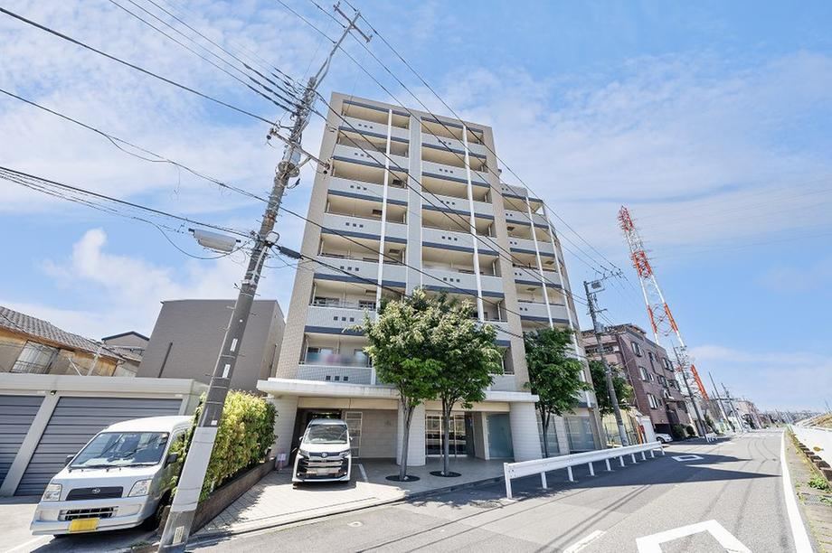 4LDK apartment in Sumida Ward, Tokyo - Photo 1