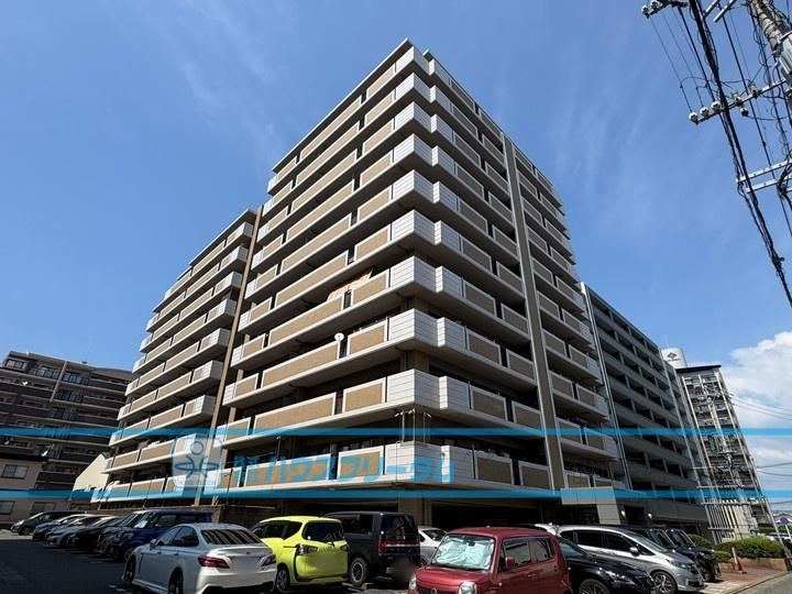 3LDK apartment in Hakata Ward, Fukuoka - Photo 1