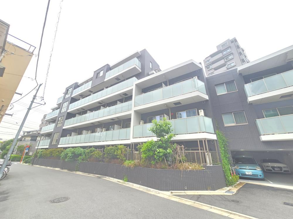 1LDK apartment in Sumida Ward, Tokyo - Photo 1