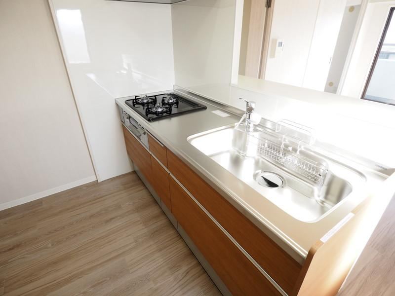 3LDK apartment in Kakogawa, Hyogo - Photo 1