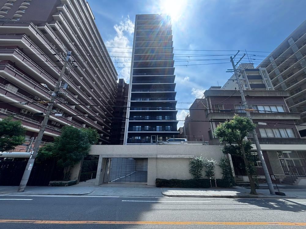 2LDK apartment in Fukushima Ward, Osaka - Photo 1