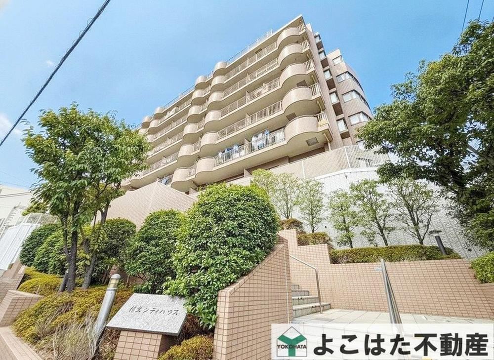 3LDK apartment in Asao Ward, Kawasaki, Kanagawa - Photo 1