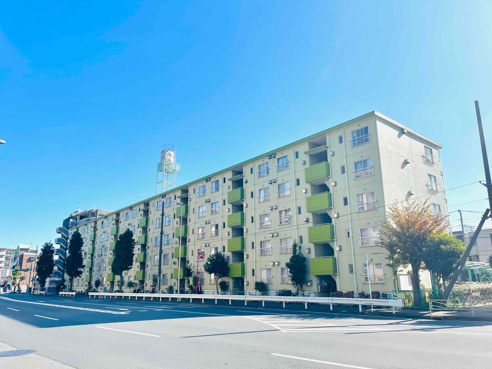 2LDK+S apartment in Kawasaki Ward, Kawasaki, Kanagawa - Photo 1
