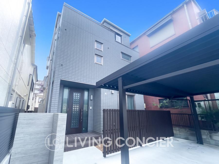 5LDK+S house in Edogawa Ward, Tokyo - Photo 1