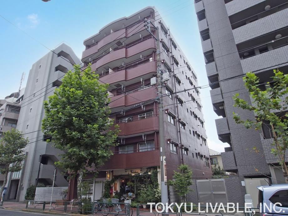 1DK apartment in Shinjuku Ward, Tokyo - Photo 1