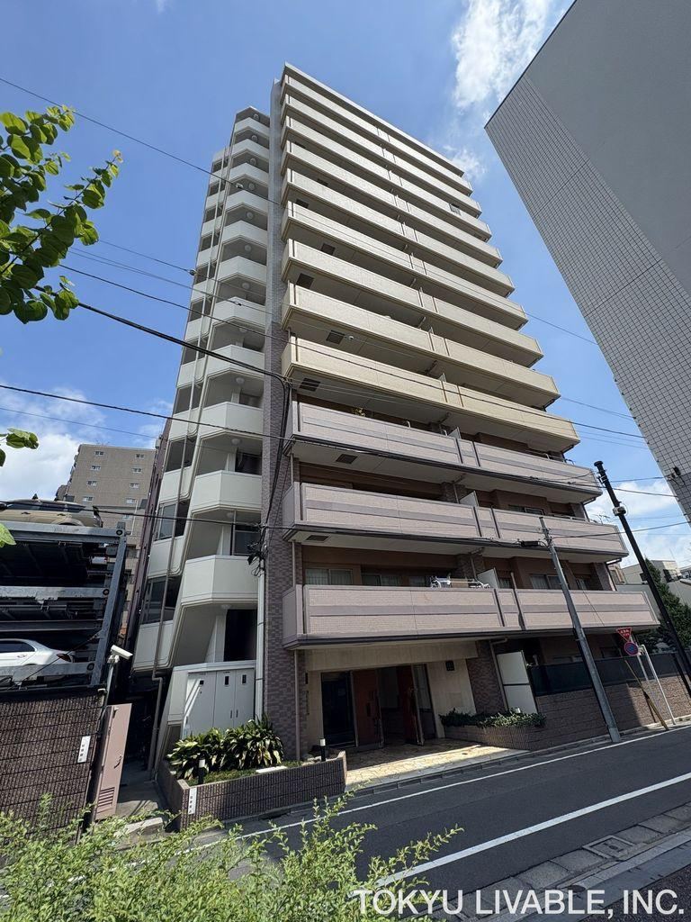 3LDK apartment in Ota Ward, Tokyo - Photo 1