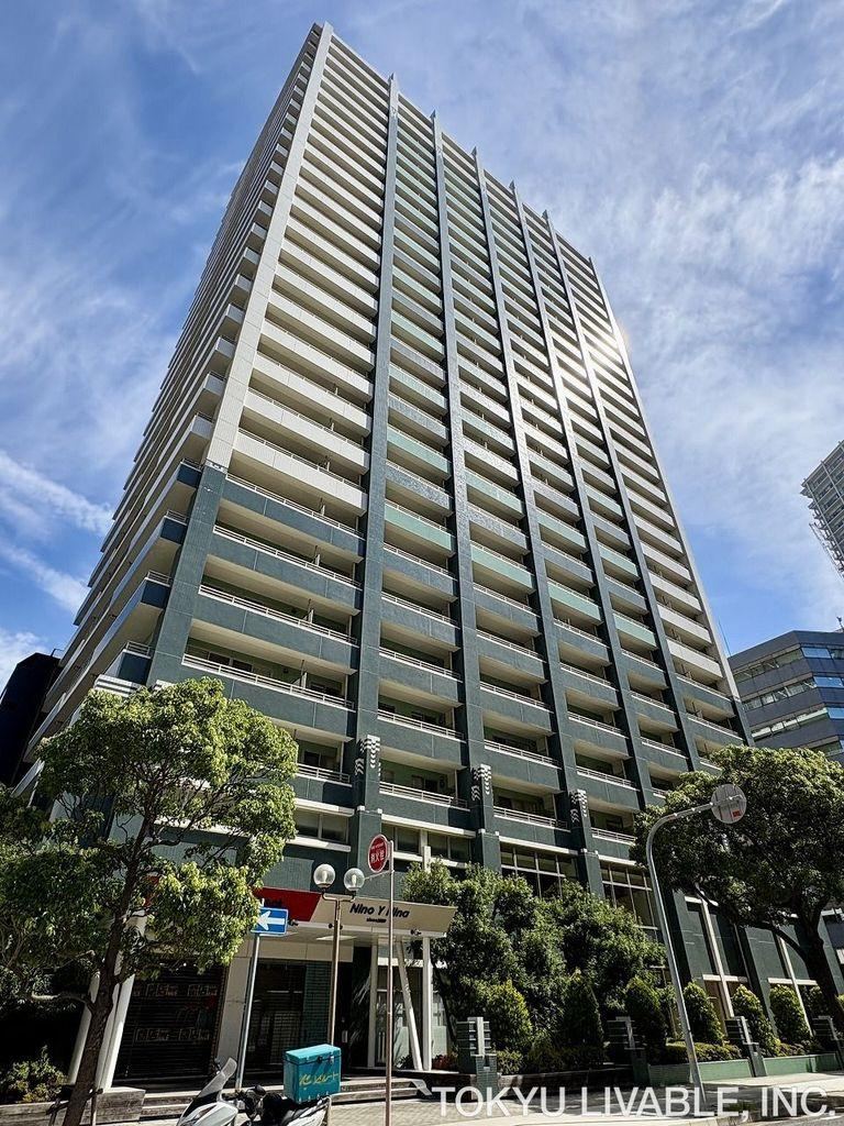 2LDK apartment in Chuo Ward, Kobe, Hyogo - Photo 1