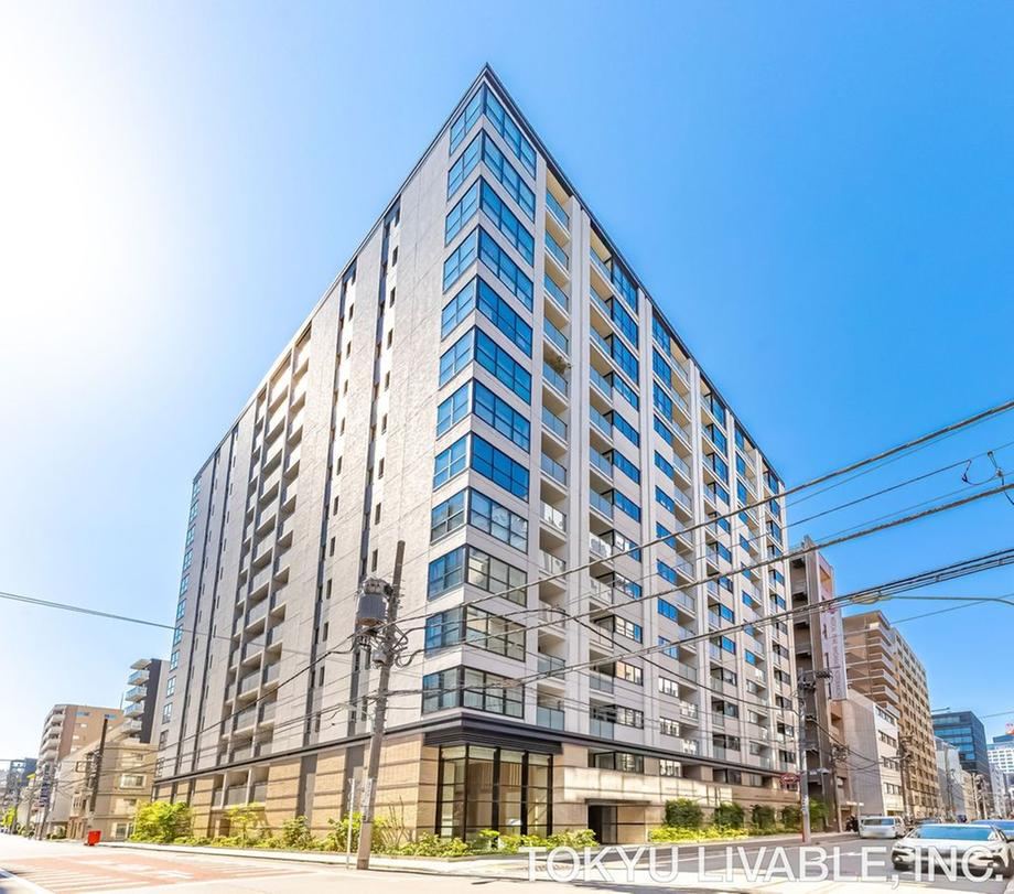 2LDK apartment in Chuo Ward, Tokyo - Photo 1