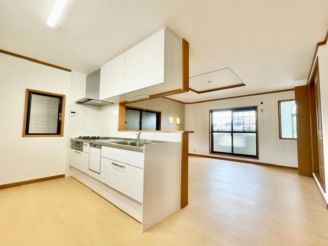 3LDK house in Higashiosaka, Osaka - Photo 1