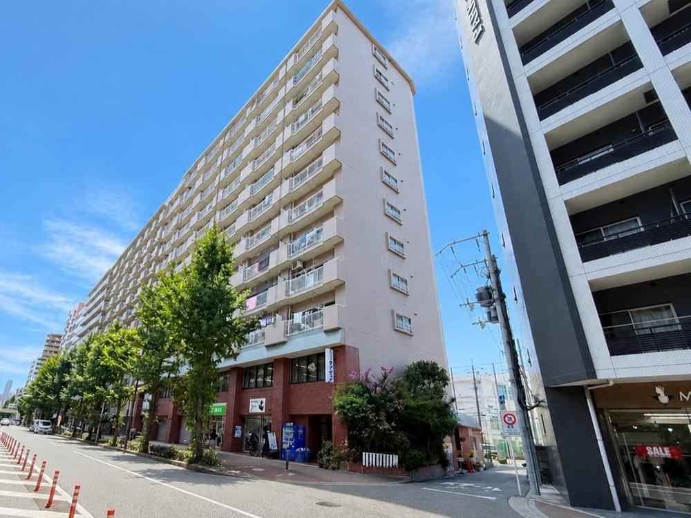 2LDK apartment in Yodogawa Ward, Osaka - Photo 1