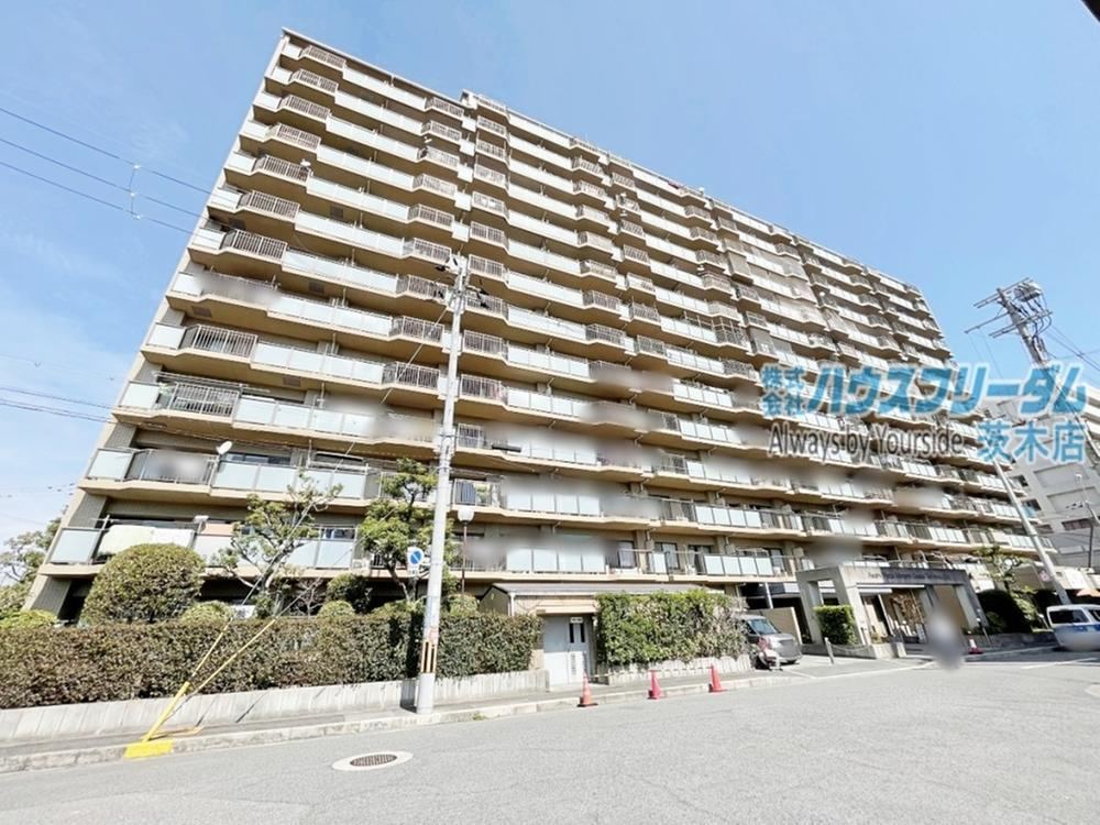 3LDK apartment in Matsubara, Osaka - Photo 1