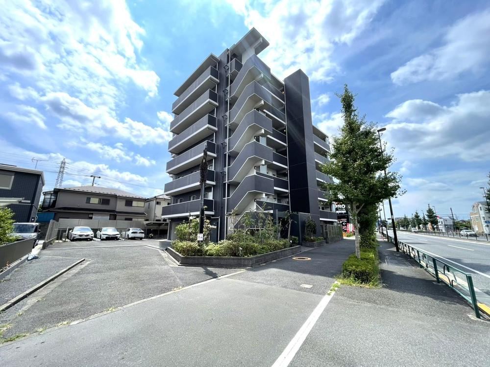 2LDK apartment in Koganei, Tokyo - Photo 1