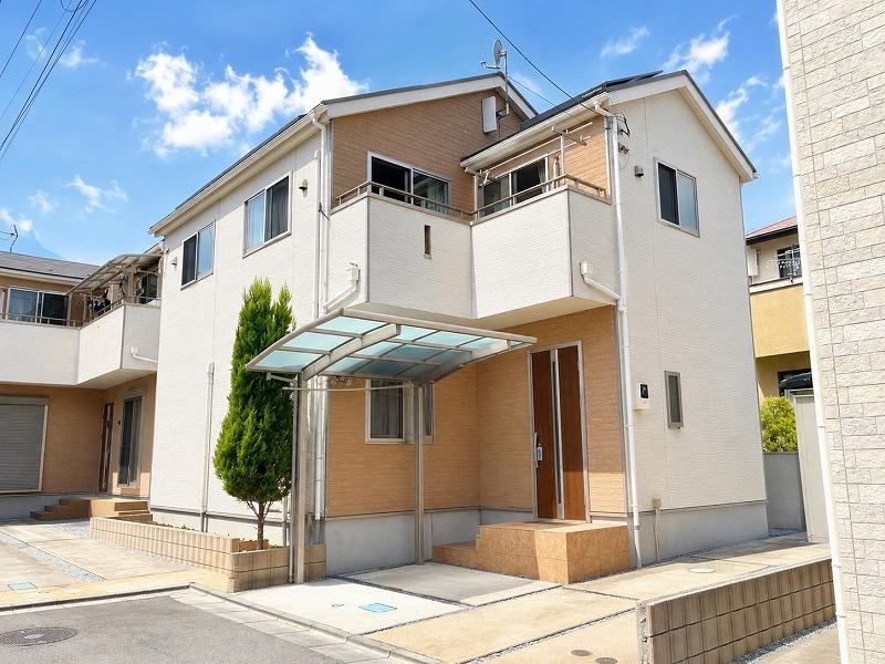 4LDK house in Kawaguchi, Saitama - Photo 1
